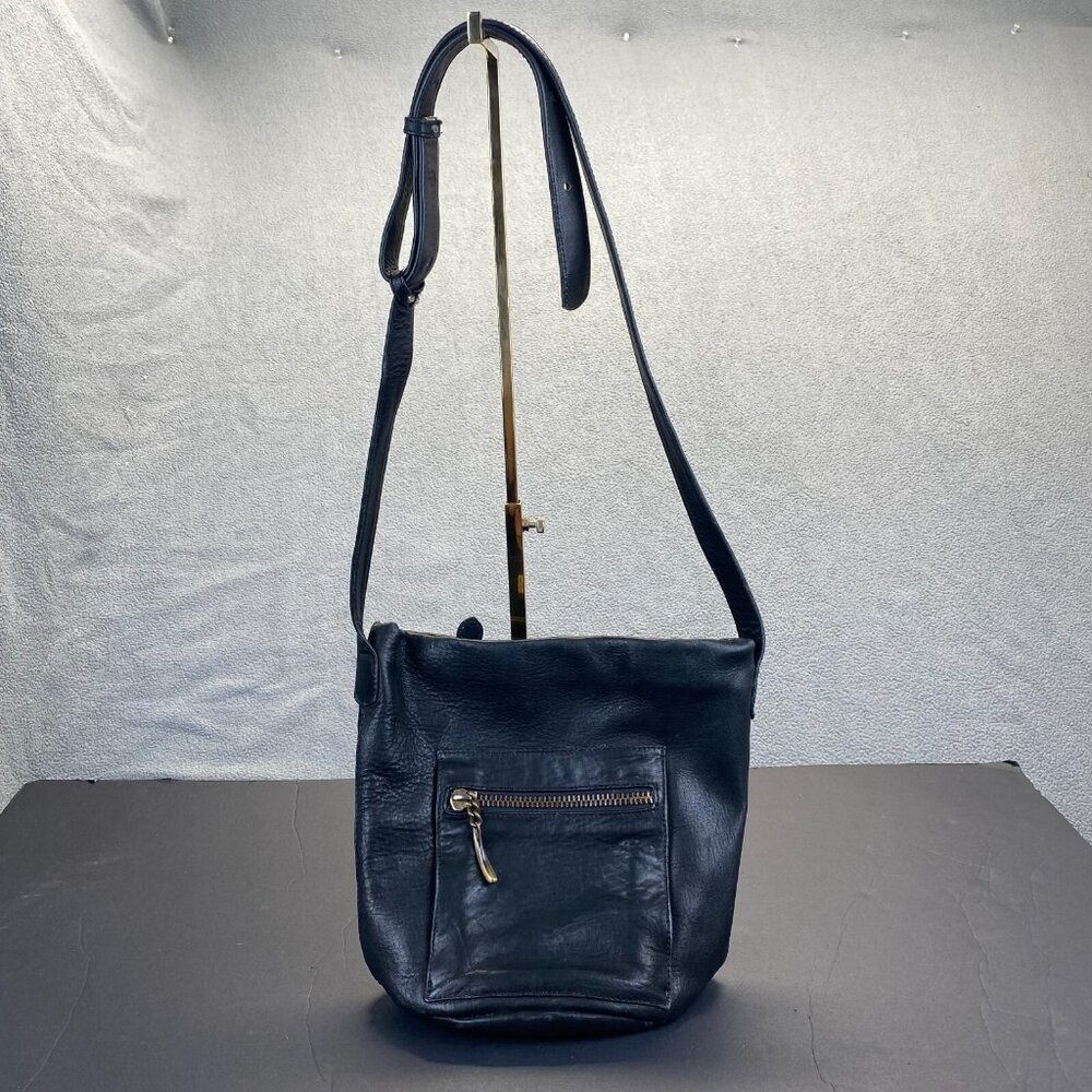 SABINA New York Black Small 100% Leather Shoulder Bag Purse